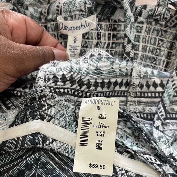 Aeropostale Womens Dress Size S Petite Green Aztec Print Spaghetti Strap Mini - Picture 7 of 11